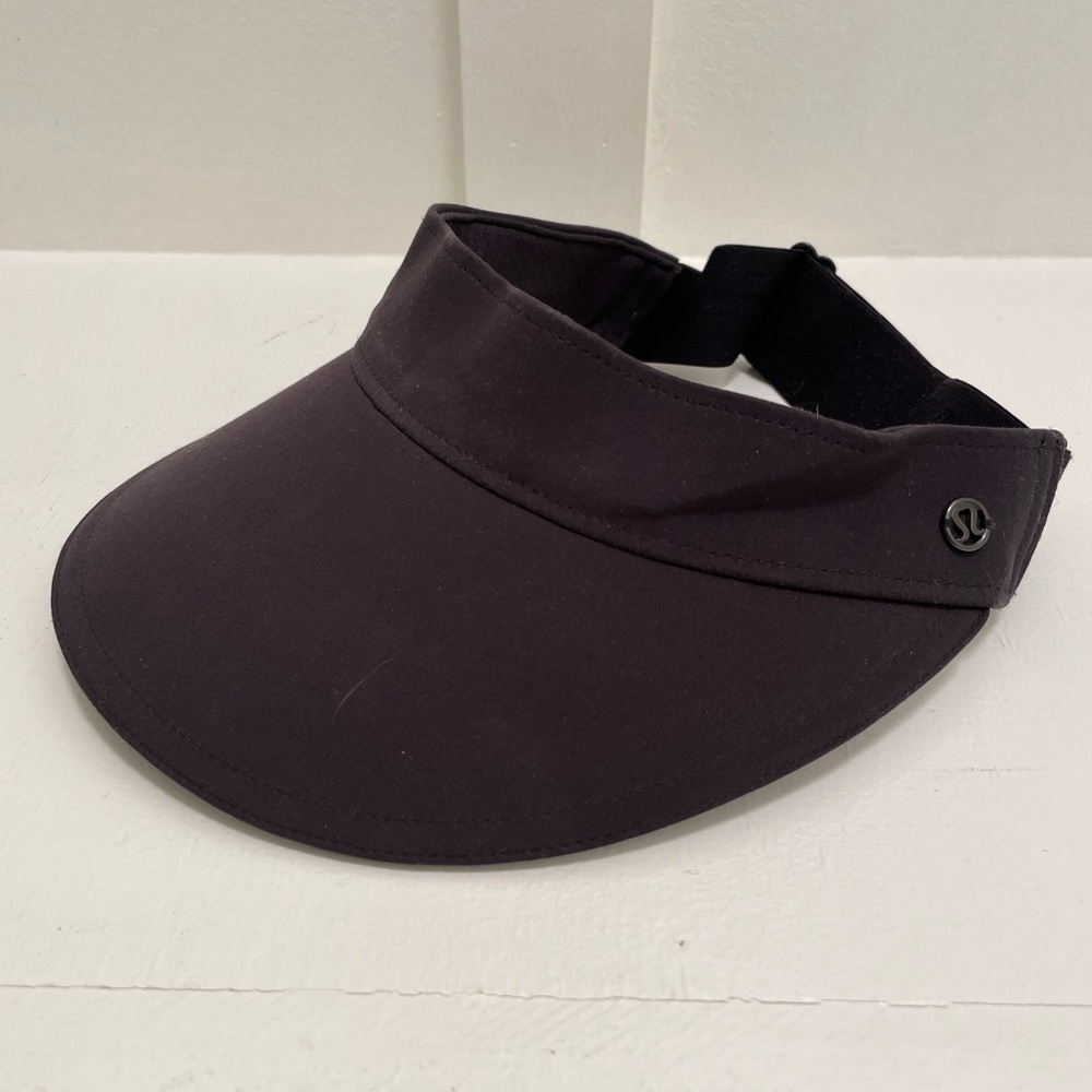 Lululemon visor